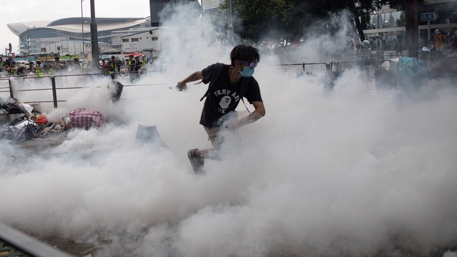 Hongkong. Policja rozgoniła demonstrację w centrum miasta