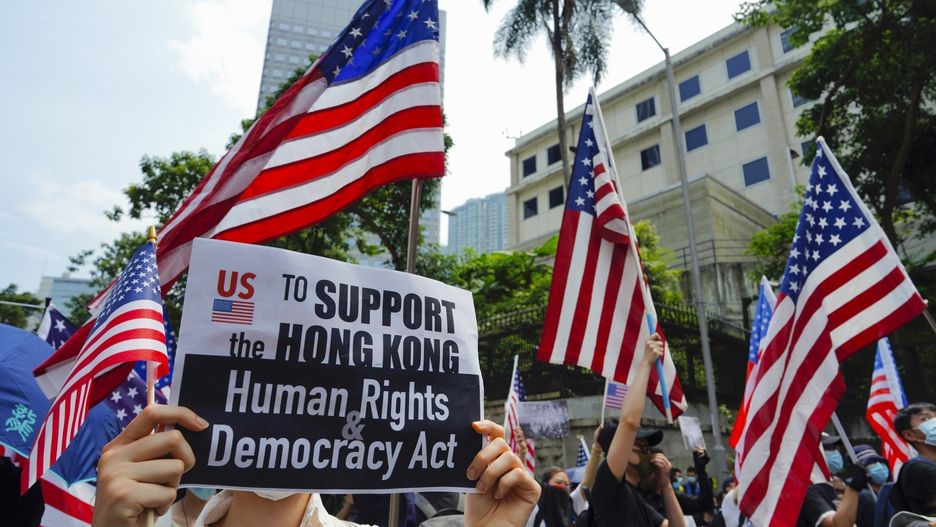 Hongkong: 14 weekend protestów. Demonstranci proszą o pomoc Donalda Trumpa