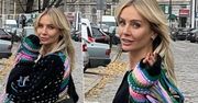 Agnieszka Woźniak-Starak podbija stolicę w sweterku własnego projektu. Ależ ona wyczuwa trendy!