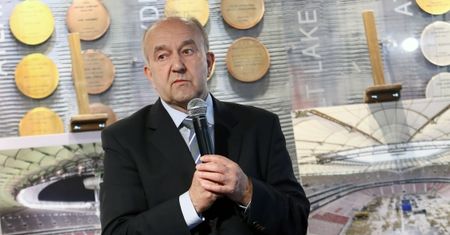 Niezwykła kolekcja koszulek Stefana Szczepłka  [Pressing]