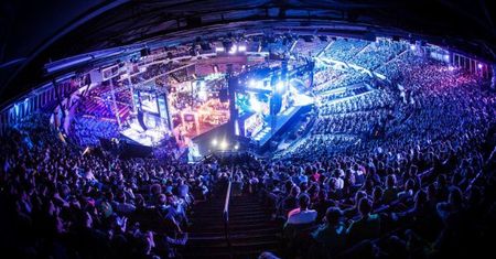 Intel Extreme Masters 2017 w Katowicach - 170 tyś. osób na widowni i 4,5 mln widzów transmisji, czyli prawdziwy sukces
