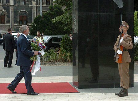 Bush sławi walkę Węgrów o wolność