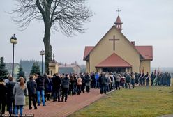 Zasiłek pogrzebowy powinien być wyższy. Poseł PiS apeluje do swojego rządu