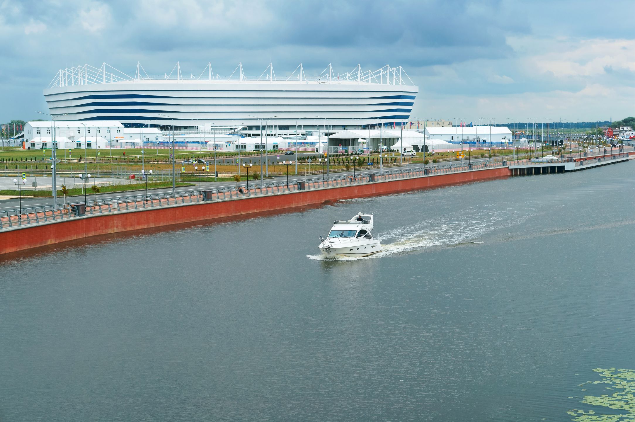 Stadion na Wyspie Oktiabrskiej w Kaliningradzie 