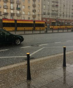 Warszawa. Burza i grad w stolicy. "Grzmi konkretnie"