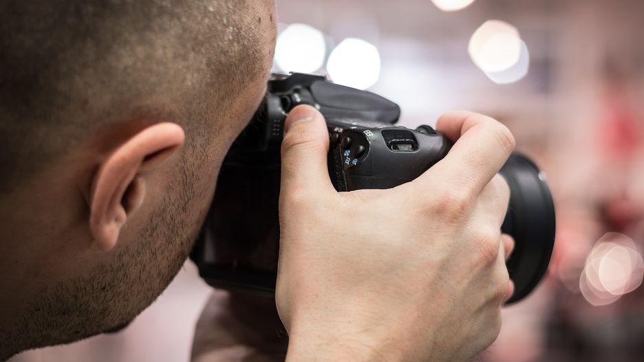 Nauczyciel rozwinął jego pasję do fotografii