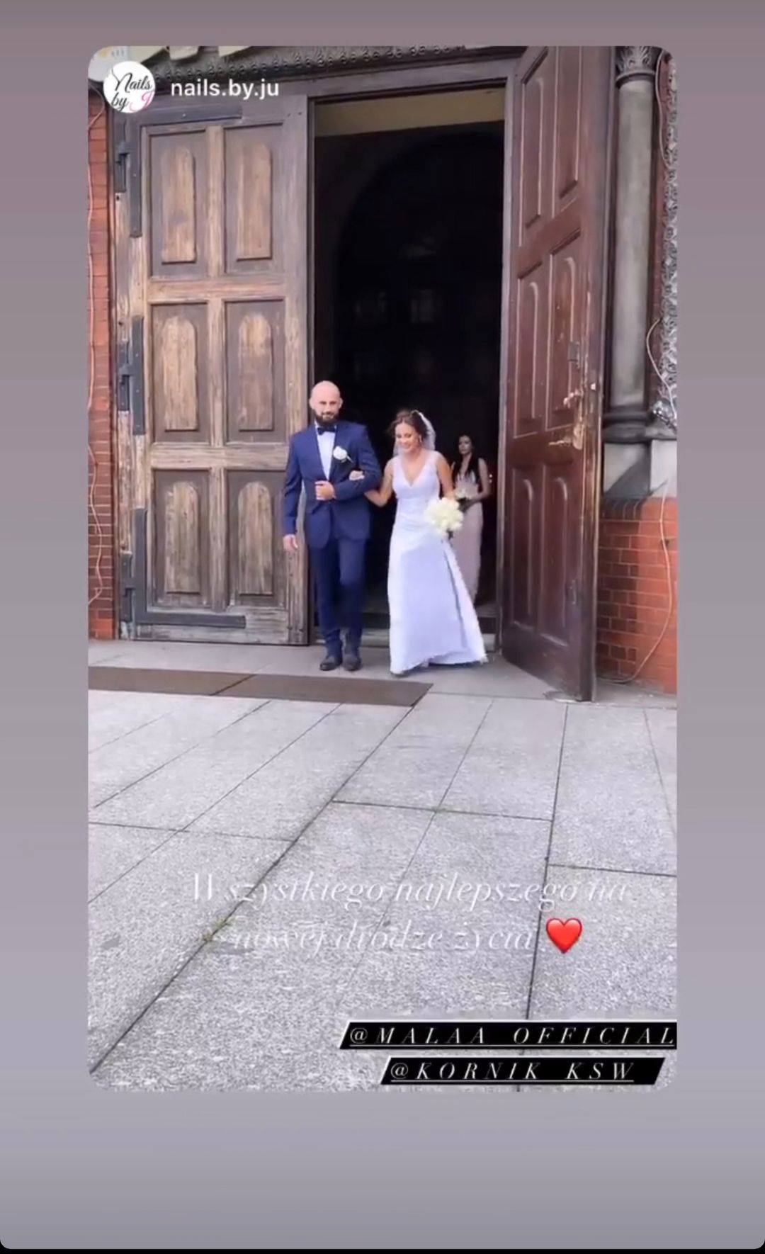 Mała Ania wzięła ślub