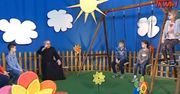 Ksiądz wychwalał PiS w programie dla dzieci. "500 plus jest piękne"