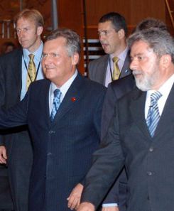 Drugi dzień konferencji w Londynie