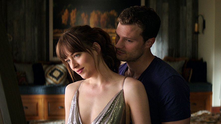 Anastasia Steele i Christan Grey w 2. części trylogii próbują odbudować związek