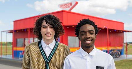 Serialowi Mike i Lucas ze "Stranger Things": Razem przetrwalibyśmy apokalipsę zombie!