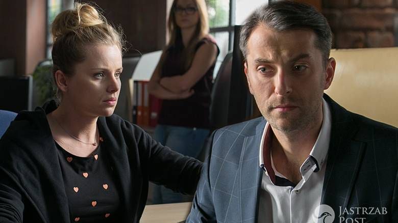 Singielka, Elka (Paulina Chruściel), Mikołaj (Filip Bobek)