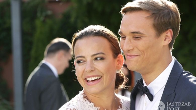 M jak miłość odcinek 1185, ślub Magdy (Anna Mucha) i Olka (Maurycy Popiel), fot: materiały prasowe MTL Maxfilm