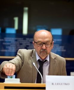 "Odrażający cynizm polityczny". Ostre starcie PO-PiS w PE