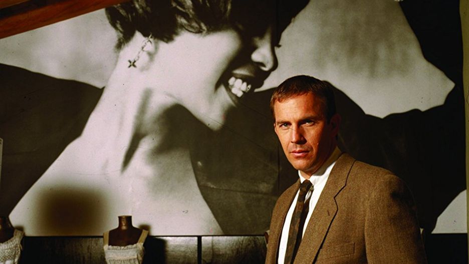 Kevin Costner i Whitney Houston w filmie "Bodyguard"