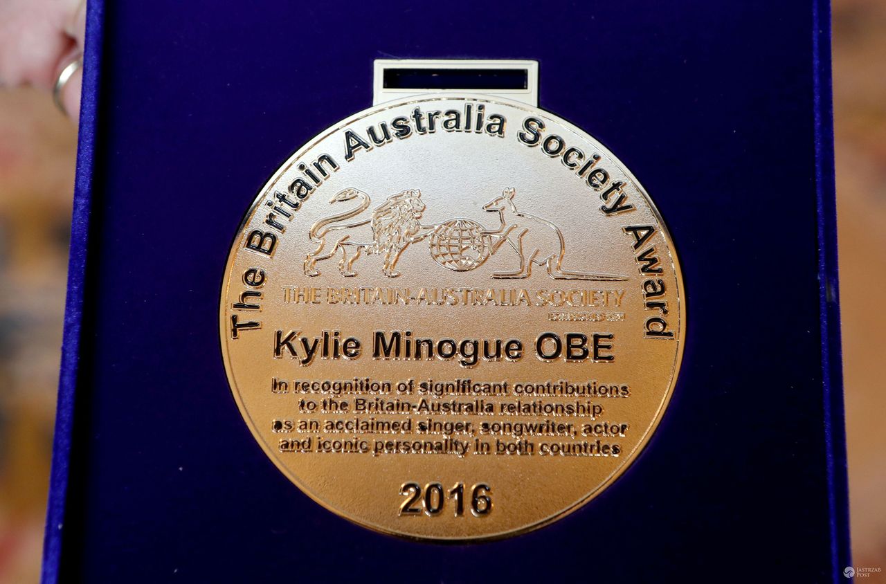 The Britain-Australia Society Award for 2016 given to Kylie Minogue by the Duke of Edinburgh, Patron of the Britain-Australia Society, during a private audience in the White Drawing Room at Windsor Castle, in Berkshire.  The Britain-Australia Award recognises Australian and British individuals who have made a significant contribution to the Australia-UK bilateral relationship. Past recipients include Barry Humphries, and The Rt Hon Lord Hague PC.