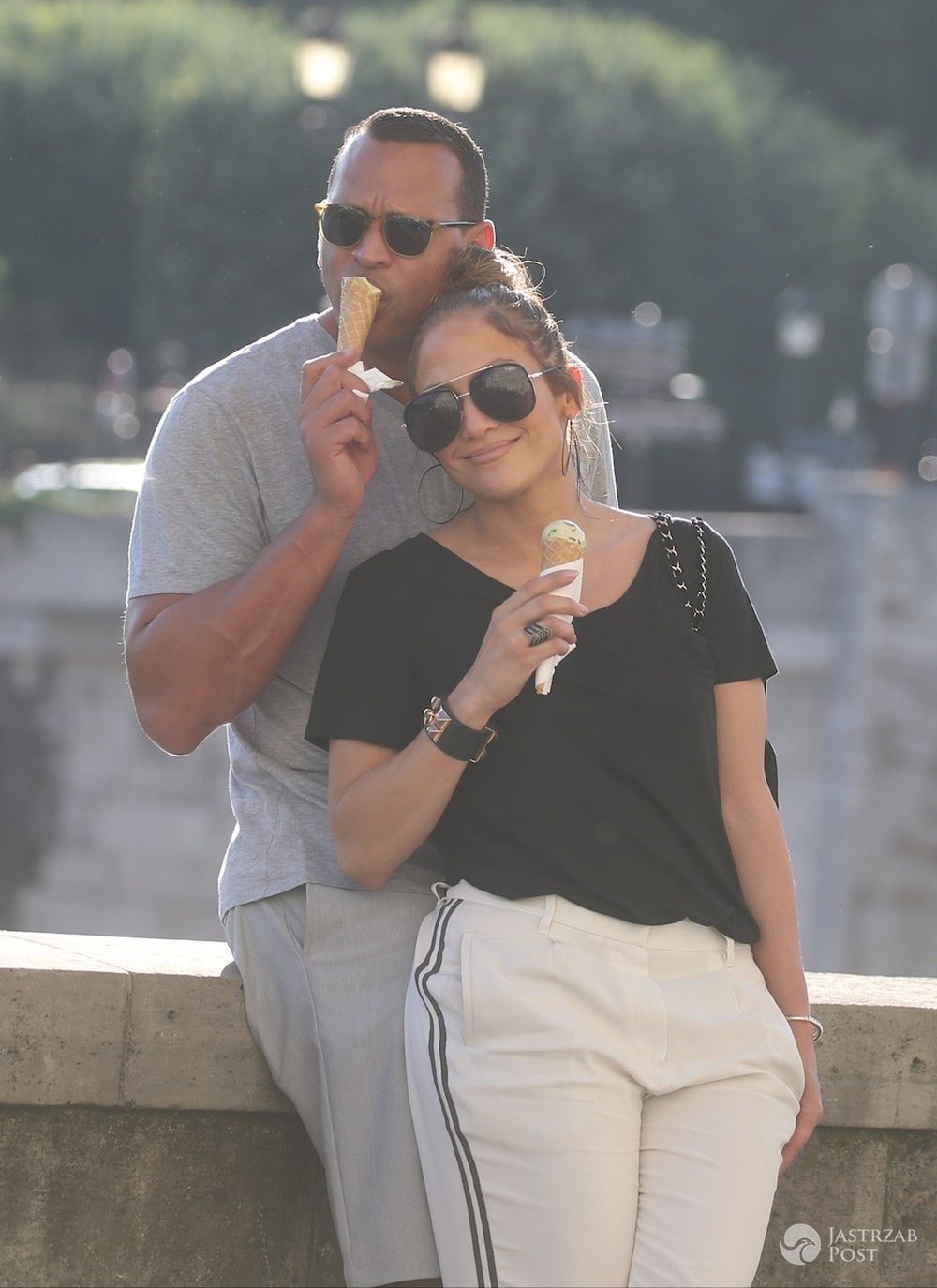 Jennifer Lopez i Alex Rodriguez z paryskimi lodami
