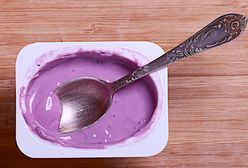 Dlaczego należy jeść jogurt bez mleka w proszku? Odpowiedź zaskakuje