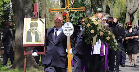 Pogrzeb Bohdana Gadomskiego. Skromne ostatnie pożegnanie dziennikarza