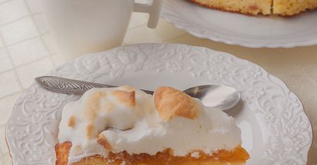 Ekspresowe ciasto z konfiturą pigwową