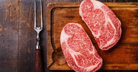 Wołowina wagyu podbija Polskę. Mięsny przysmak z "MasterChefa"