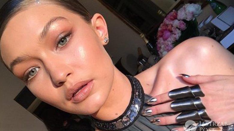 Manikiur Gigi Hadid na MET Gali 2016