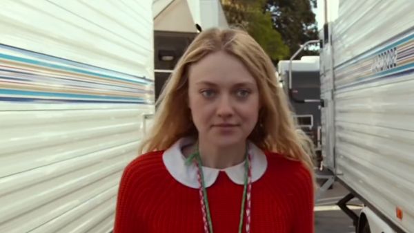 Please stand by" to dramat z Dakotą Fanning w roli głównej