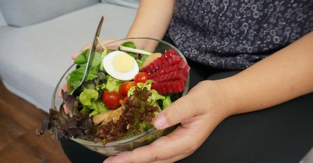 Ile można schudnąć w dwa miesiące? Sposoby na zdrową i trwałą utratę wagi