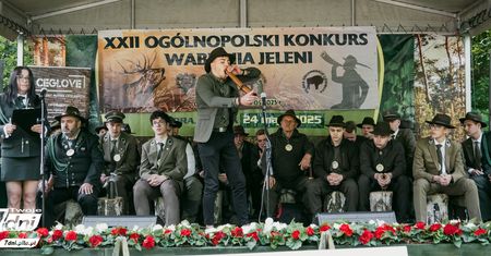 Goraj znów rozbrzmiewa głosami jeleni – trwa XXII Ogólnopolski Konkurs Wabienia Jeleni