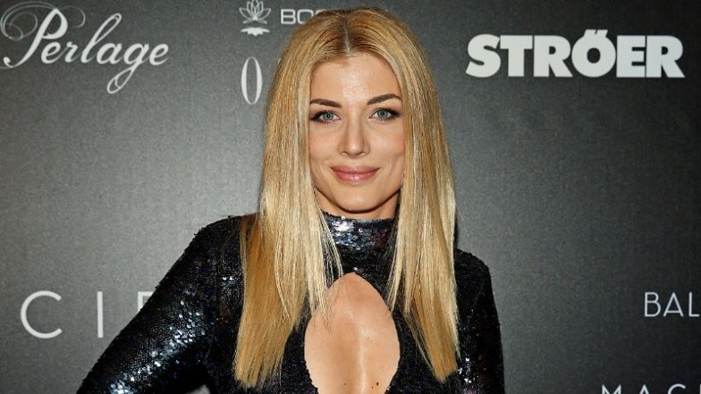 Izabella Łukomska-Pyżalska z dumą pokazuje wdzięki