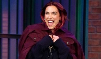 Dua Lipa JEST ZAKOCHANA! Piosenkarka spotyka się ze znanym brytyjskim aktorem. Zostali przyłapani na pocałunku