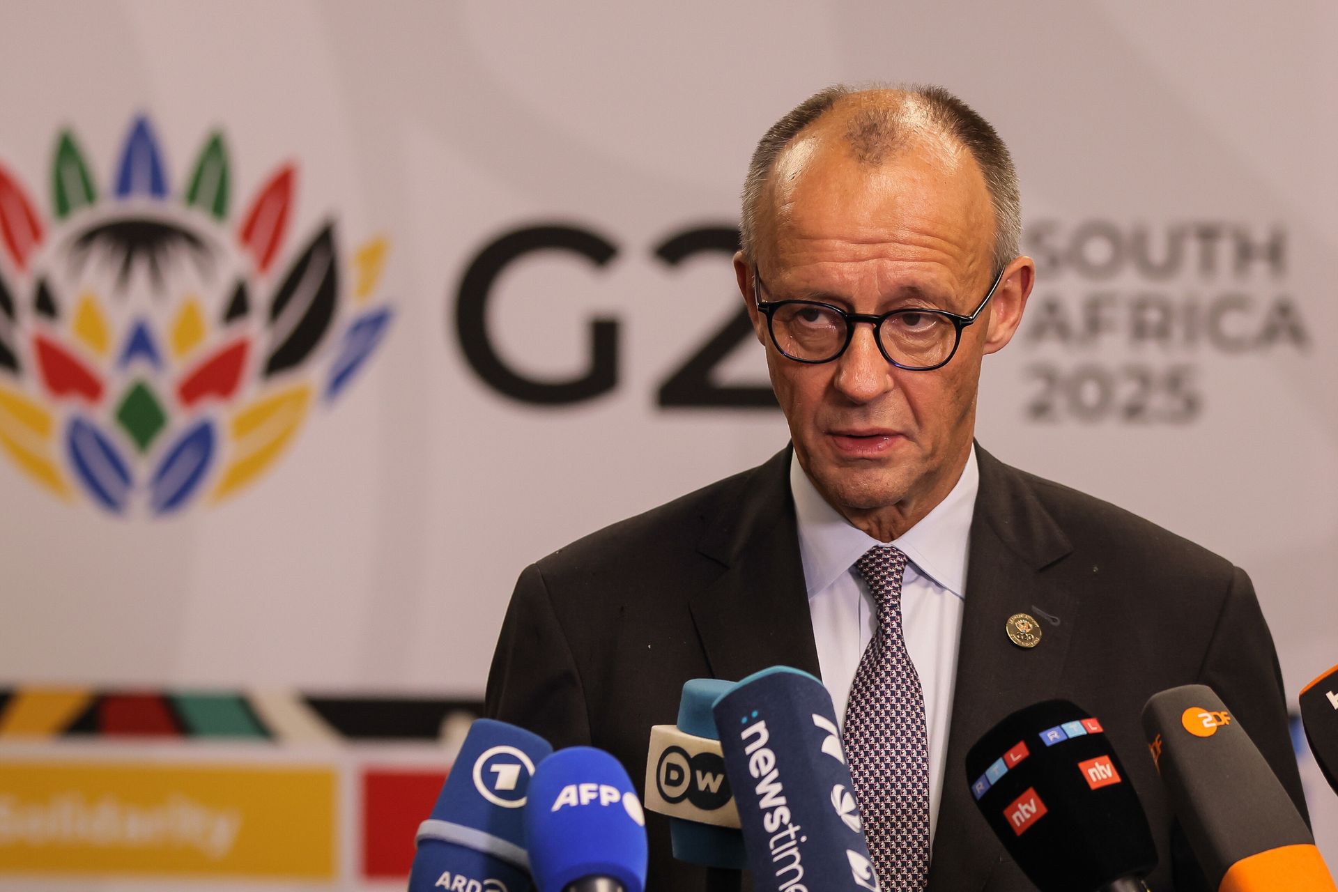 Niemiecka gospodarka próbuje uciec spod topora. Z marnym skutkiem