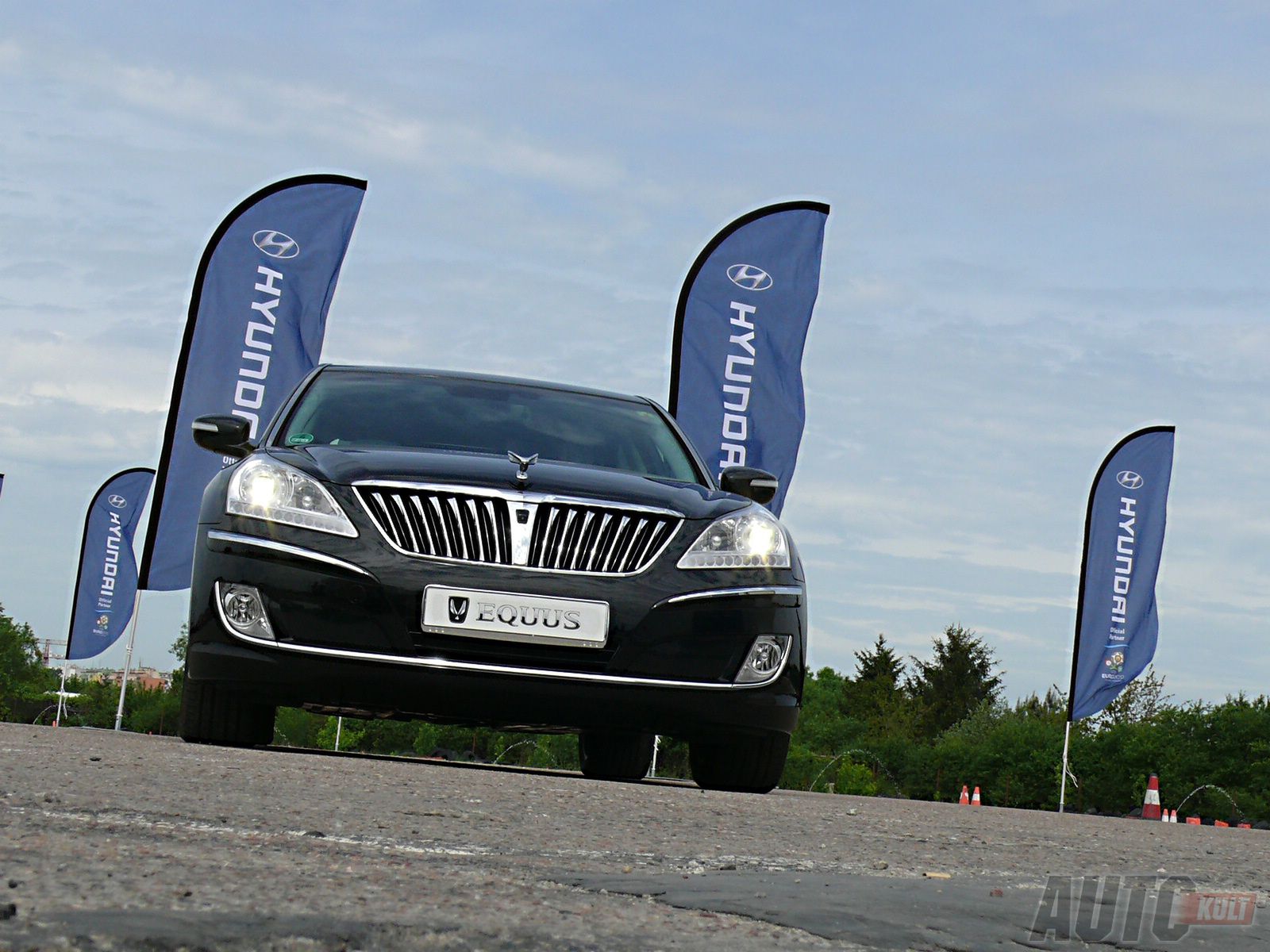 Hyundai Equus