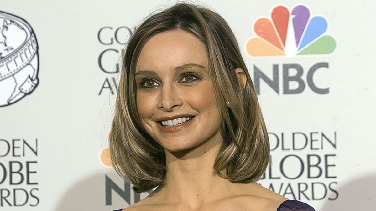 Calista Flockhart podczas tryumfu na 55 gali Złotych Globów w 1998 r.