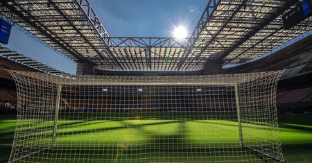 Zawodnik nie mógł wejść na stadion. Pomogło... Google