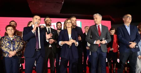 W Lewicy kipi. Pretensje i dyskusja o przywództwie za zamkniętymi drzwiami