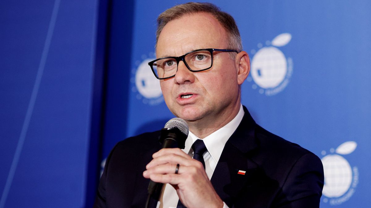 Andrzej Duda zirytował się po doniesieniach mediów i ministerstwa.