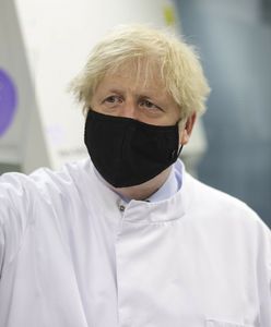 Covid-19 zginie od dmuchania suszarką w nos? Kompromitacja przywódcy w Europie