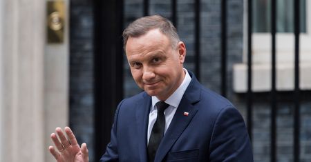 Prezydent pod większą presją. Związkowcy domagają się podpisu