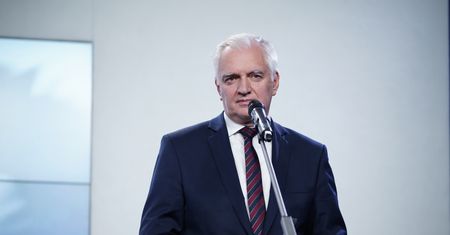 PiS chce znieść prawo do odmowy mandatu. Partia Gowina przeciwko. "Istnieją wątpliwości prawne"