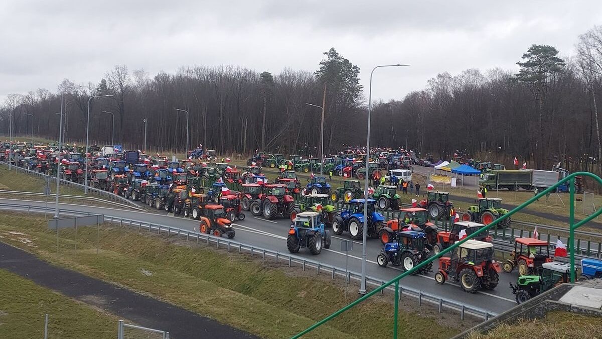 Protest rolników w Kraśniku na DK19 i S19