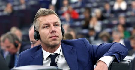 Péter Magyar. Kim jest człowiek, który odbija Węgry Orbanowi?