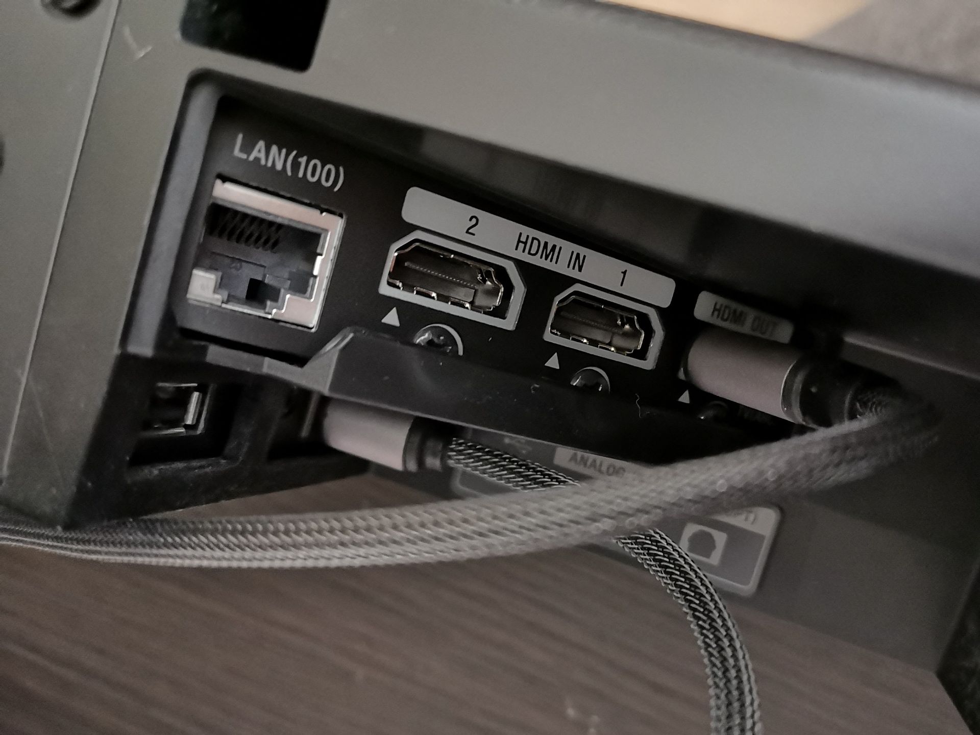 Test Soundbara Sony ZF9 – łamie stereotypy 14