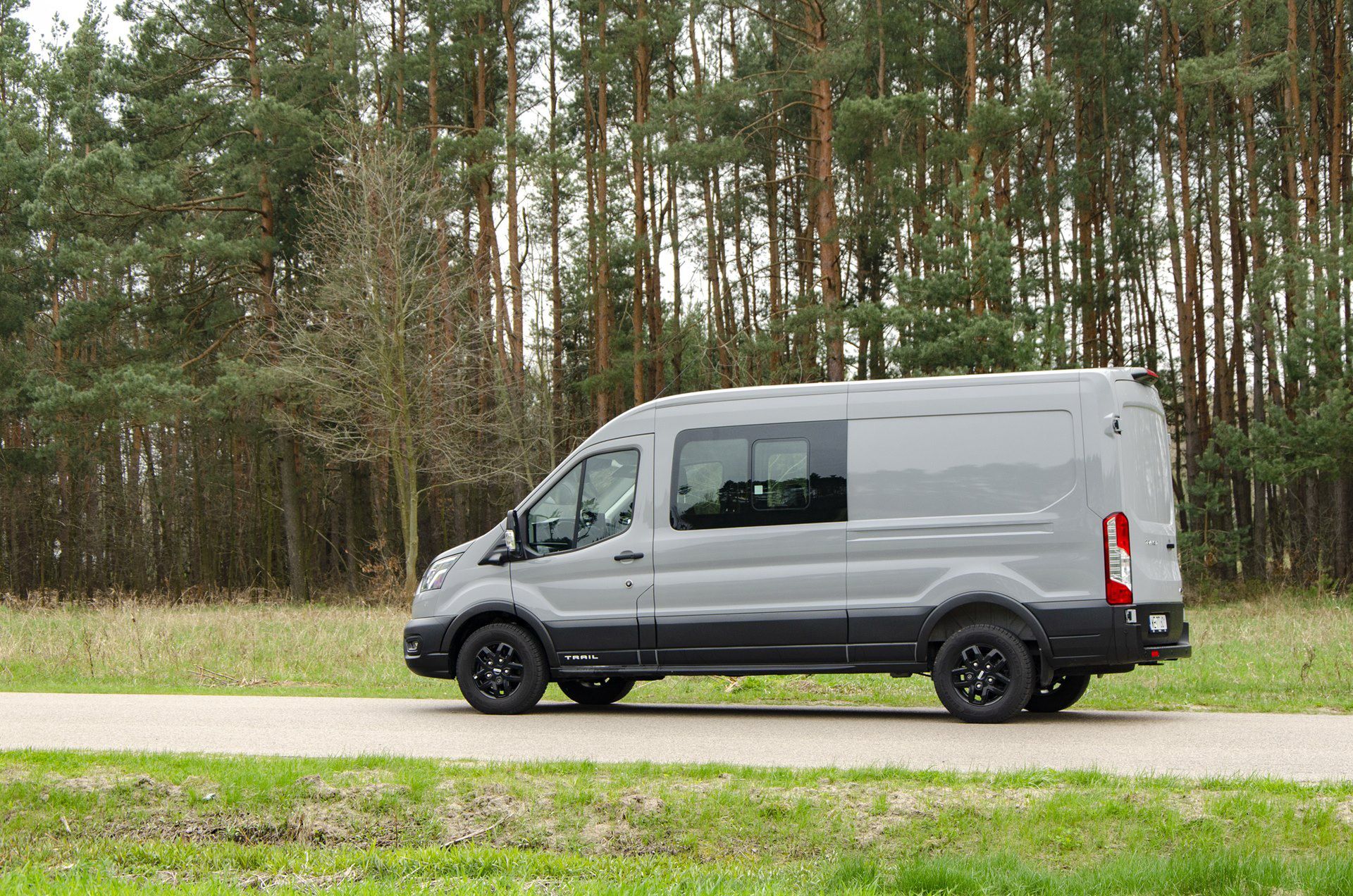 Ford Transit Trail (20203)