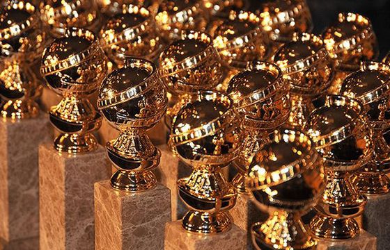 „The Crown”, „Nomadland” i „Kolejny film o Boracie” wśród zdobywców Złotych Globów