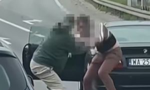 Bójka na S8. Kierowca BMW aż wysiadł z auta. Jest nagranie