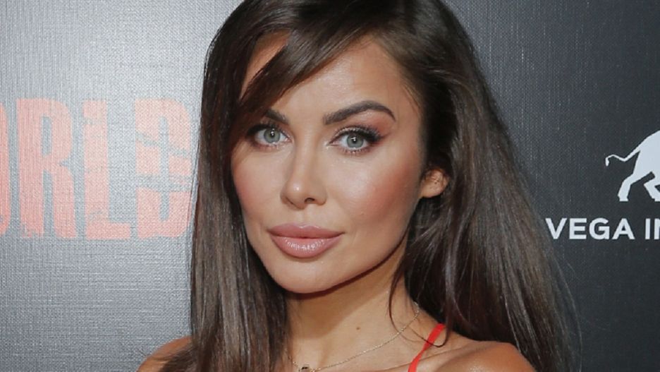 Natalia Siwiec wskoczyła w najmodniejszą sukienkę