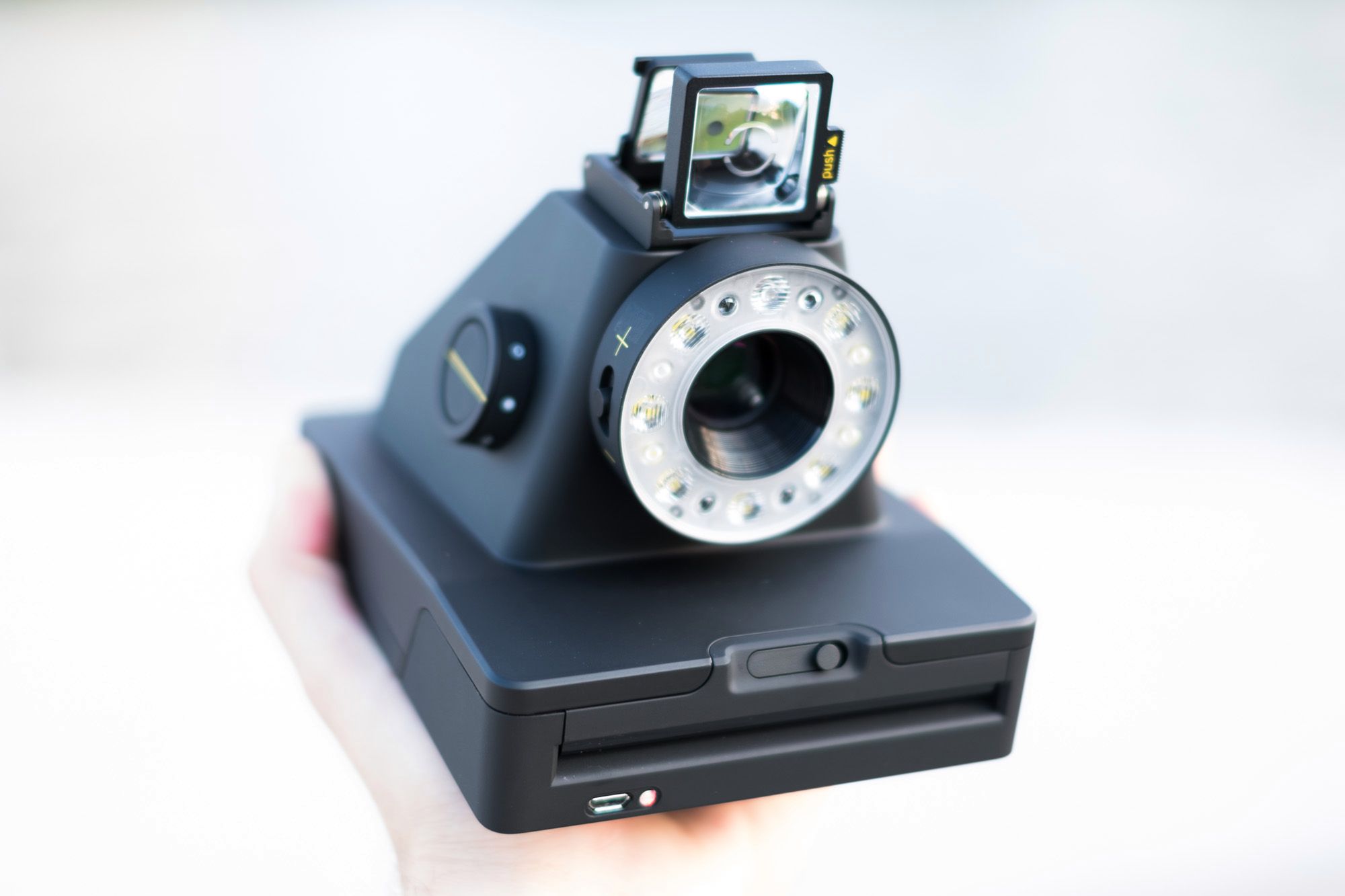 Impossible I-1 – czy współczesny Polaroid jest chociaż zbliżony do oryginałów? [test] 8