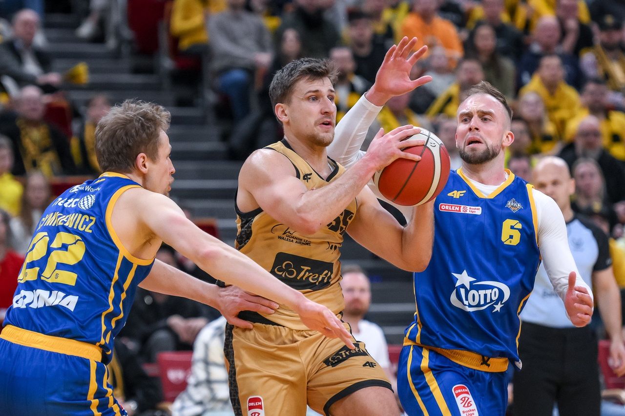 Sopot i Gdynia ciągną w swoją stronę. Derby Trójmiasta w koszykówce