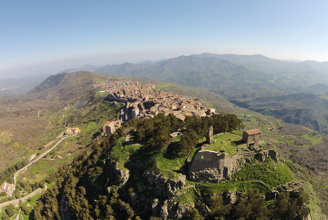Biją rekordy długowieczności. Włoskie miasteczko ma powód do dumy